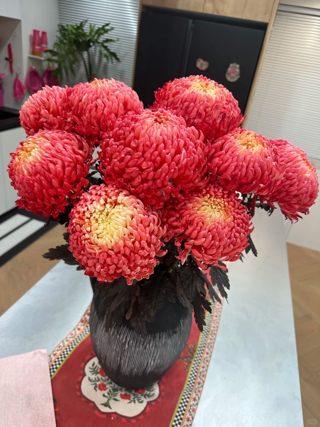 Chi hơn 300k rước bình hoa Chi hơn 300k rước bình hoa