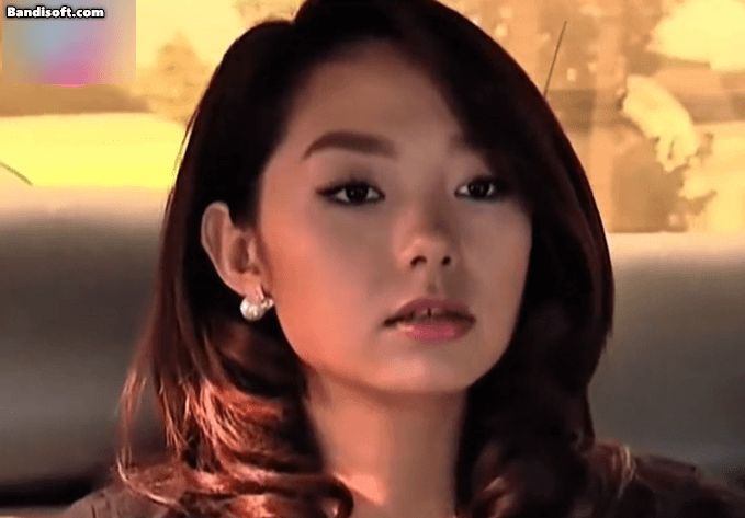 Mỹ nh&acirc;n Việt l&agrave; &ldquo;s&aacute;ch gi&aacute;o khoa thời trang&rdquo; đầu ti&ecirc;n của Việt Nam: Visual đi trước thời đại, người đẹp cuốn giẻ cũng đẹp- Ảnh 1.