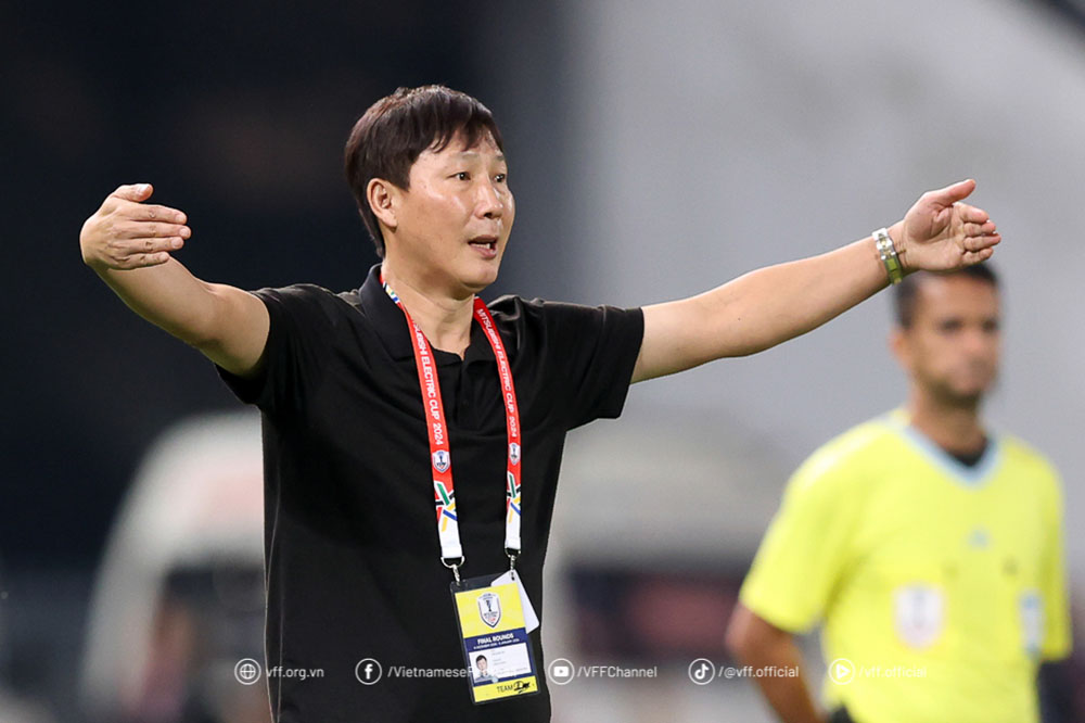 Vì sao HLV Kim Sang-sik thành công ở Việt Nam?- Ảnh 1. Vì sao HLV Kim Sang-sik thành công ở Việt Nam?- Ảnh 1.