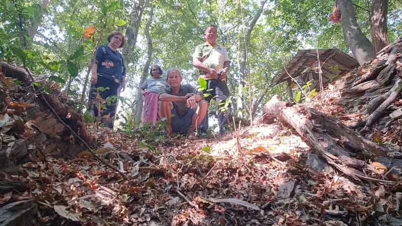 Gia súc liên tục mất tích, dân làng hoang mang kéo đi tìm con lươn 800 năm tuổi- Ảnh 3.