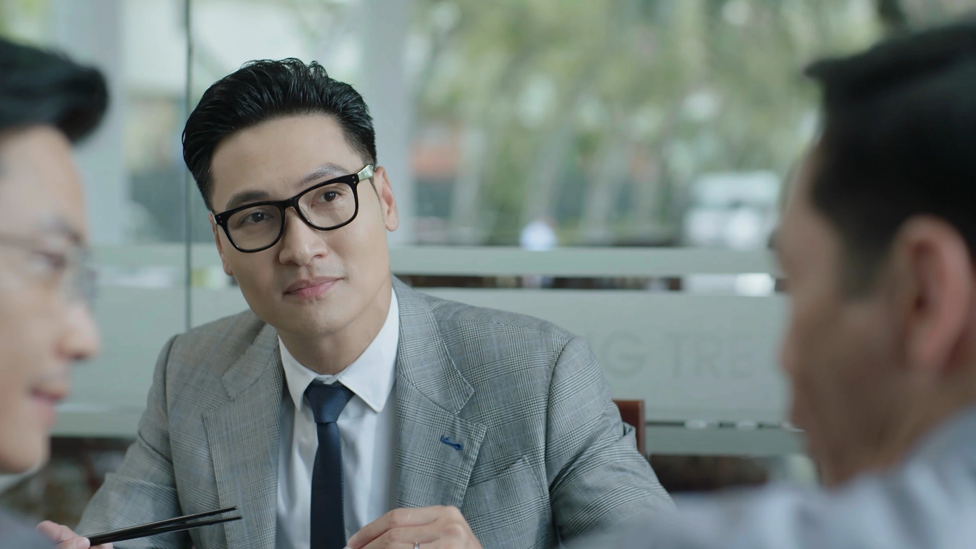 Mỹ nam phim Việt giờ v&agrave;ng xứng đ&aacute;ng phong thần v&igrave; 