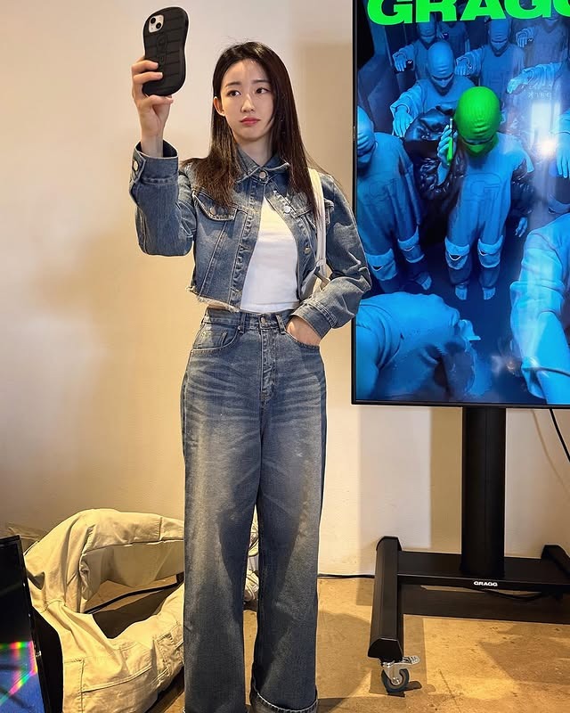 Mỹ nh&acirc;n từ bỏ h&agrave;o quang showbiz đi l&agrave;m TVHK: Nhan sắc nh&igrave;n 1 lần l&agrave; vấn vương, style đơn giản m&agrave; đẹp đỉnh- Ảnh 13.