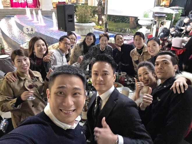 NSƯT 44 tuổi trẻ đẹp vượt mức, Huyền Lizzie và Hồng Diễm không dìm nổi- Ảnh 2. NSƯT 44 tuổi trẻ đẹp vượt mức, Huyền Lizzie và Hồng Diễm không dìm nổi- Ảnh 2.