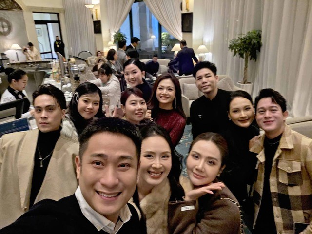 NSƯT 44 tuổi trẻ đẹp vượt mức, Huyền Lizzie và Hồng Diễm không dìm nổi- Ảnh 1. NSƯT 44 tuổi trẻ đẹp vượt mức, Huyền Lizzie và Hồng Diễm không dìm nổi- Ảnh 1.