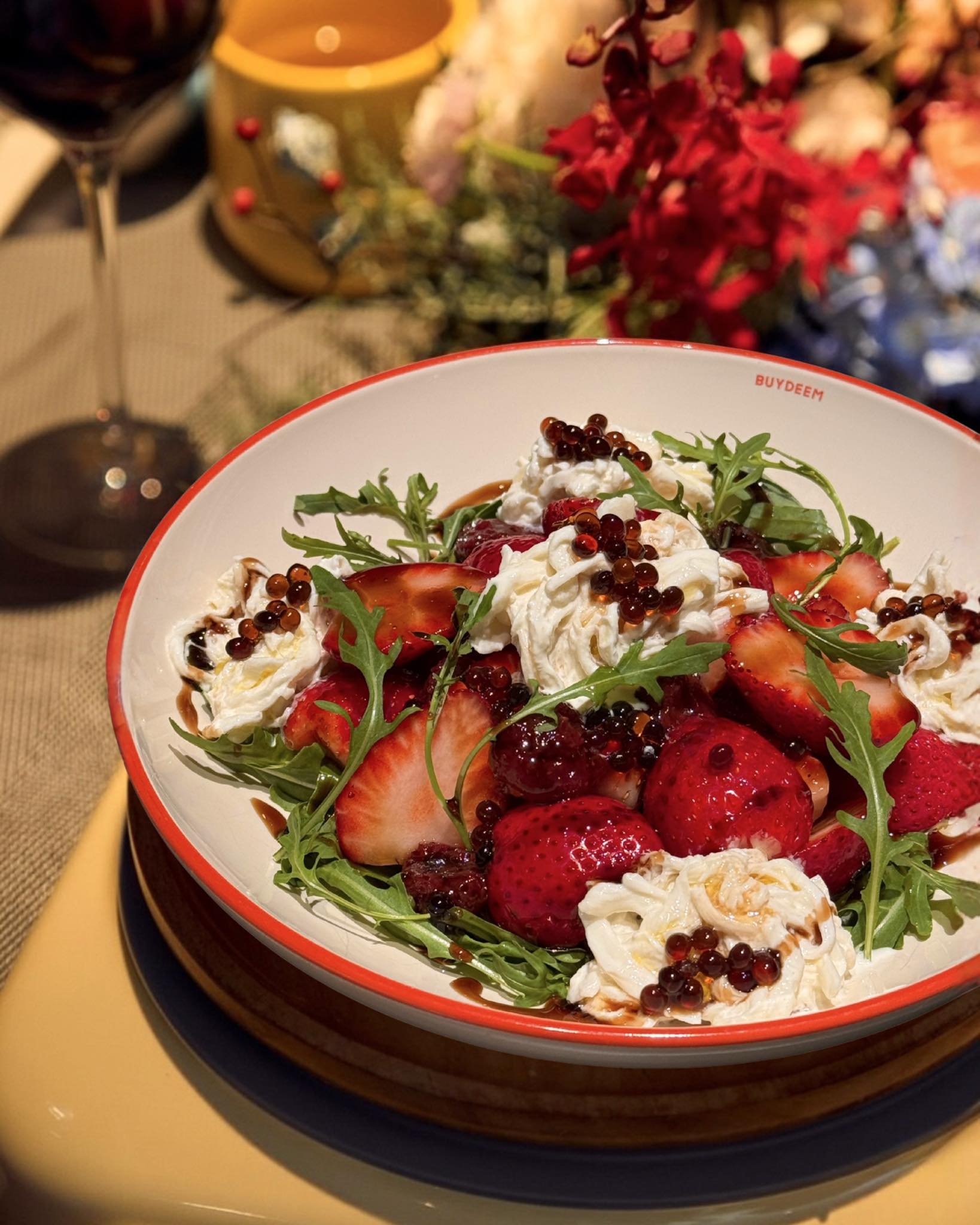 Loại gia vị tr&ograve;n xoe đang khiến chị em đi&ecirc;n đảo: 