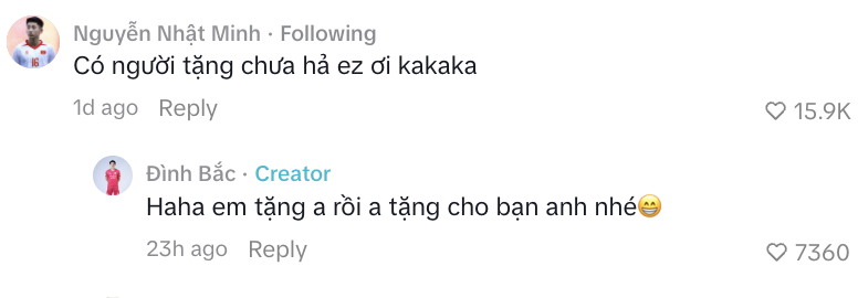 Đồng đội hỏi thẳng Đình Bắc có người để tặng quà Valentine chưa, câu trả lời cực duyên khiến 7 nghìn người Đồng đội hỏi thẳng Đình Bắc có người để tặng quà Valentine chưa, câu trả lời cực duyên khiến 7 nghìn người