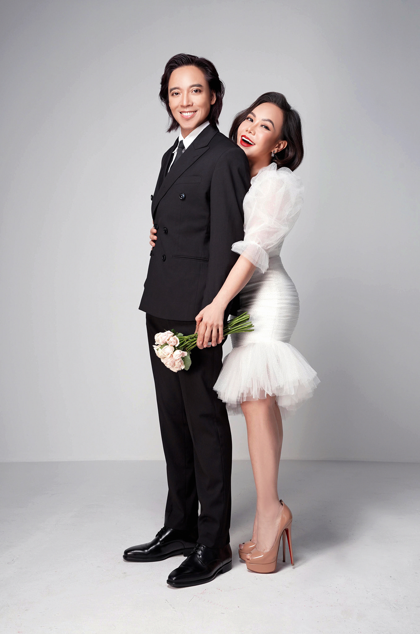 Việt Hương nộp đơn tố c&aacute;o- Ảnh 3.