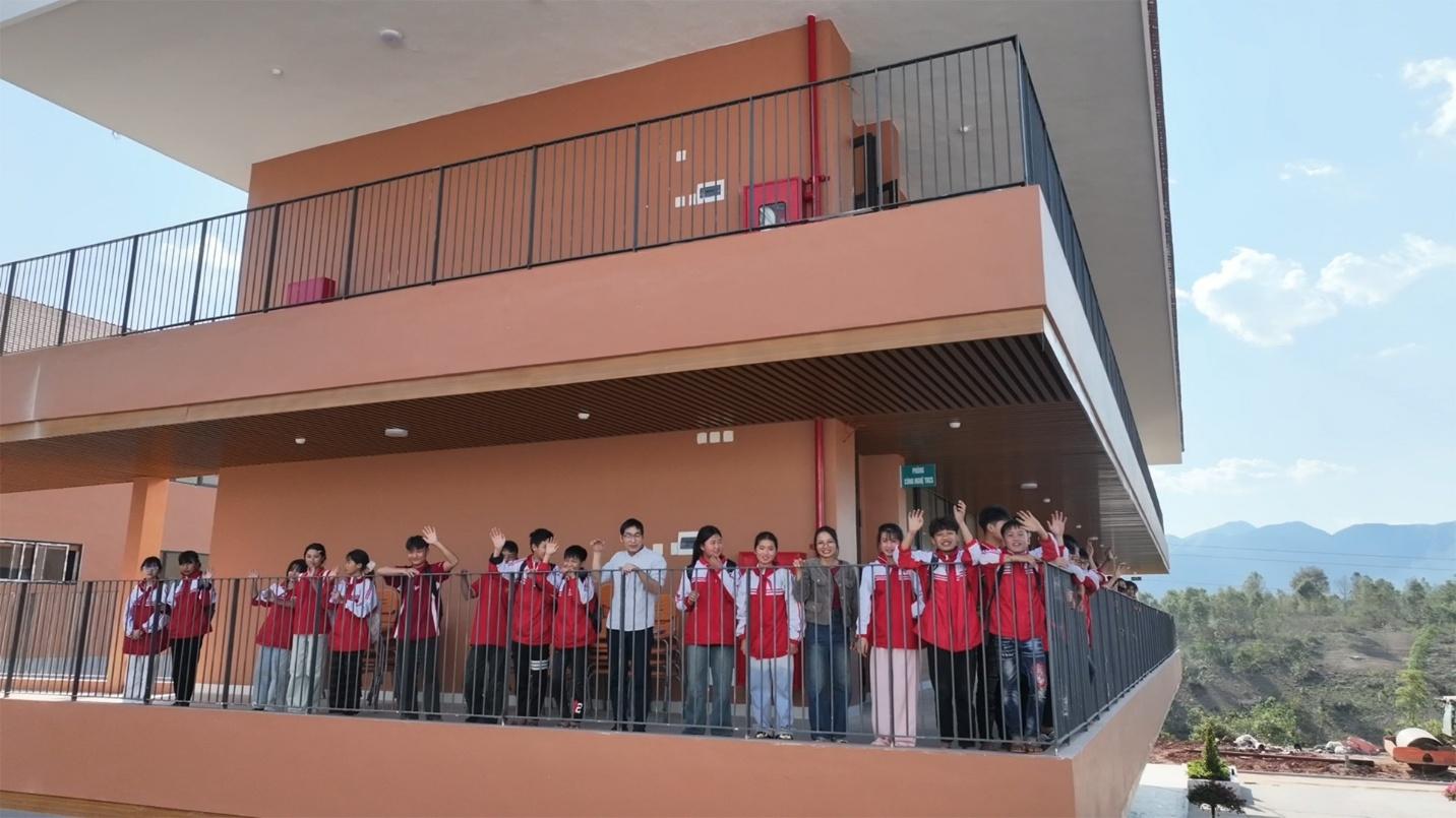 Cận cảnh trường phổ th&ocirc;ng hiện đại nhất bi&ecirc;n giới ph&iacute;a Bắc: Rộng 6,88 ha, vốn đầu tư 230 tỷ đồng- Ảnh 8.