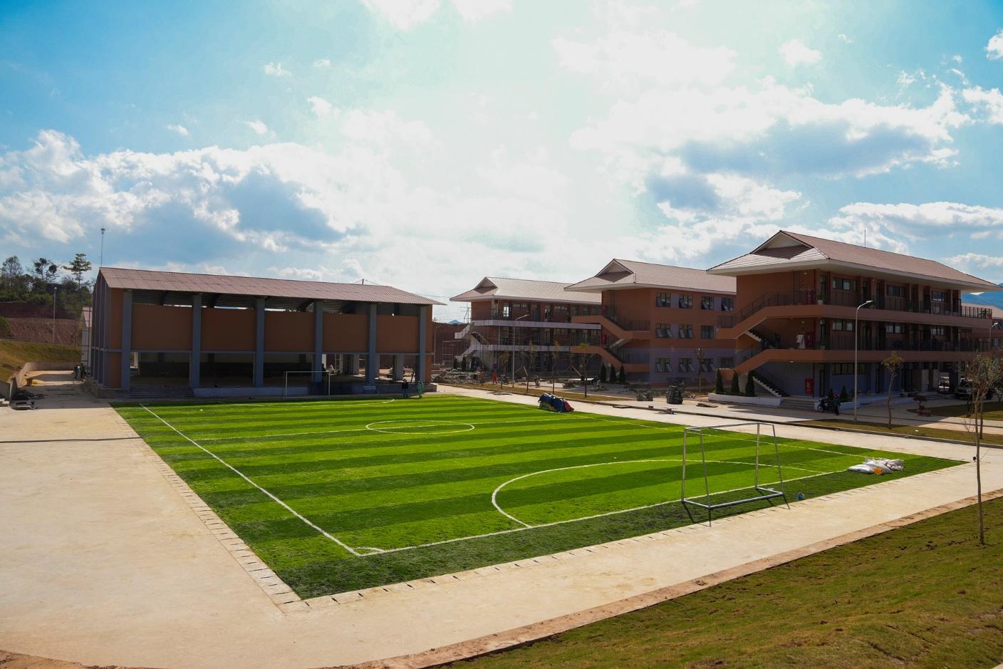 Cận cảnh trường phổ th&ocirc;ng hiện đại nhất bi&ecirc;n giới ph&iacute;a Bắc: Rộng 6,88 ha, vốn đầu tư 230 tỷ đồng- Ảnh 7.