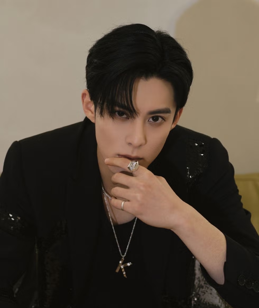 Trời ơi cặp đ&ocirc;i kh&ocirc;ng ai ủng hộ đến b&ecirc;n nhau thật rồi: Nh&agrave; g&aacute;i gi&agrave; ch&aacute;t, nh&agrave; trai đen đủi chạy cũng kh&ocirc;ng được- Ảnh 3.