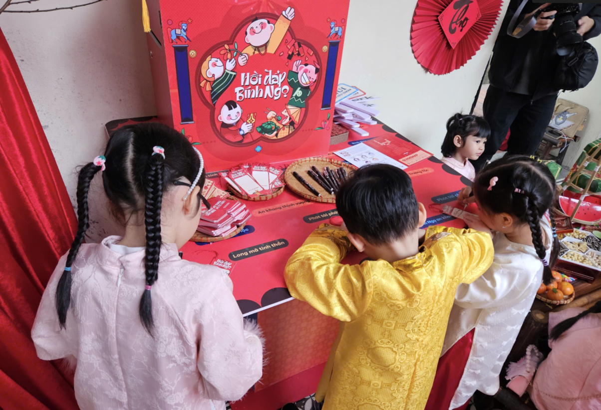 Đủ 5 đủ Tết - Khi Tết được cảm nhận trọn vẹn năm giác quan- Ảnh 2. Đủ 5 đủ Tết - Khi Tết được cảm nhận trọn vẹn năm giác quan- Ảnh 2.