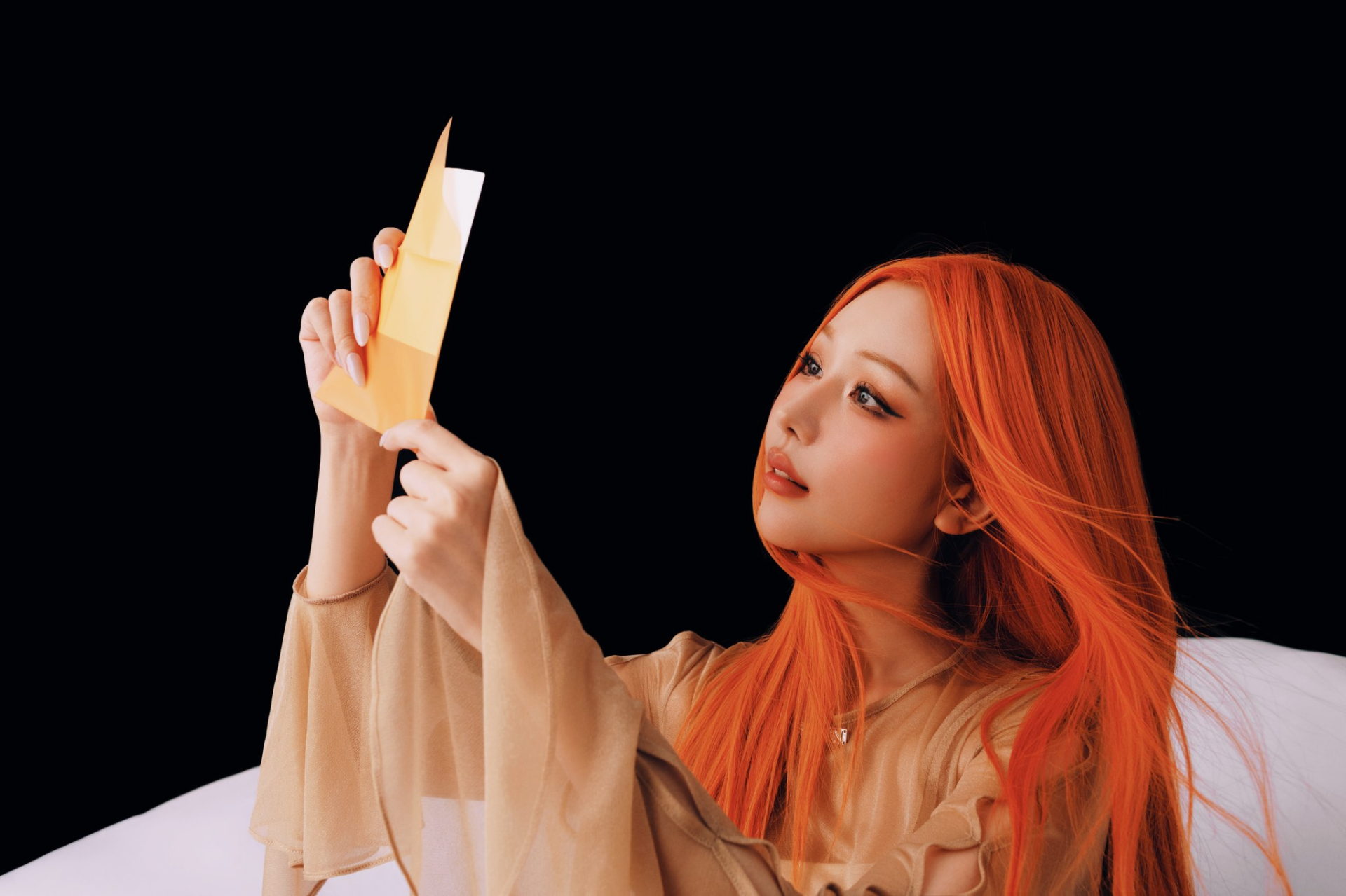 Mỹ nh&acirc;n Việt nhiều lần g&acirc;y sốt Trung Quốc: Cứ ra nhạc l&agrave; c&oacute; hit, l&agrave; nghệ sĩ nữ nhiều MV trăm triệu view nhất showbiz- Ảnh 2.