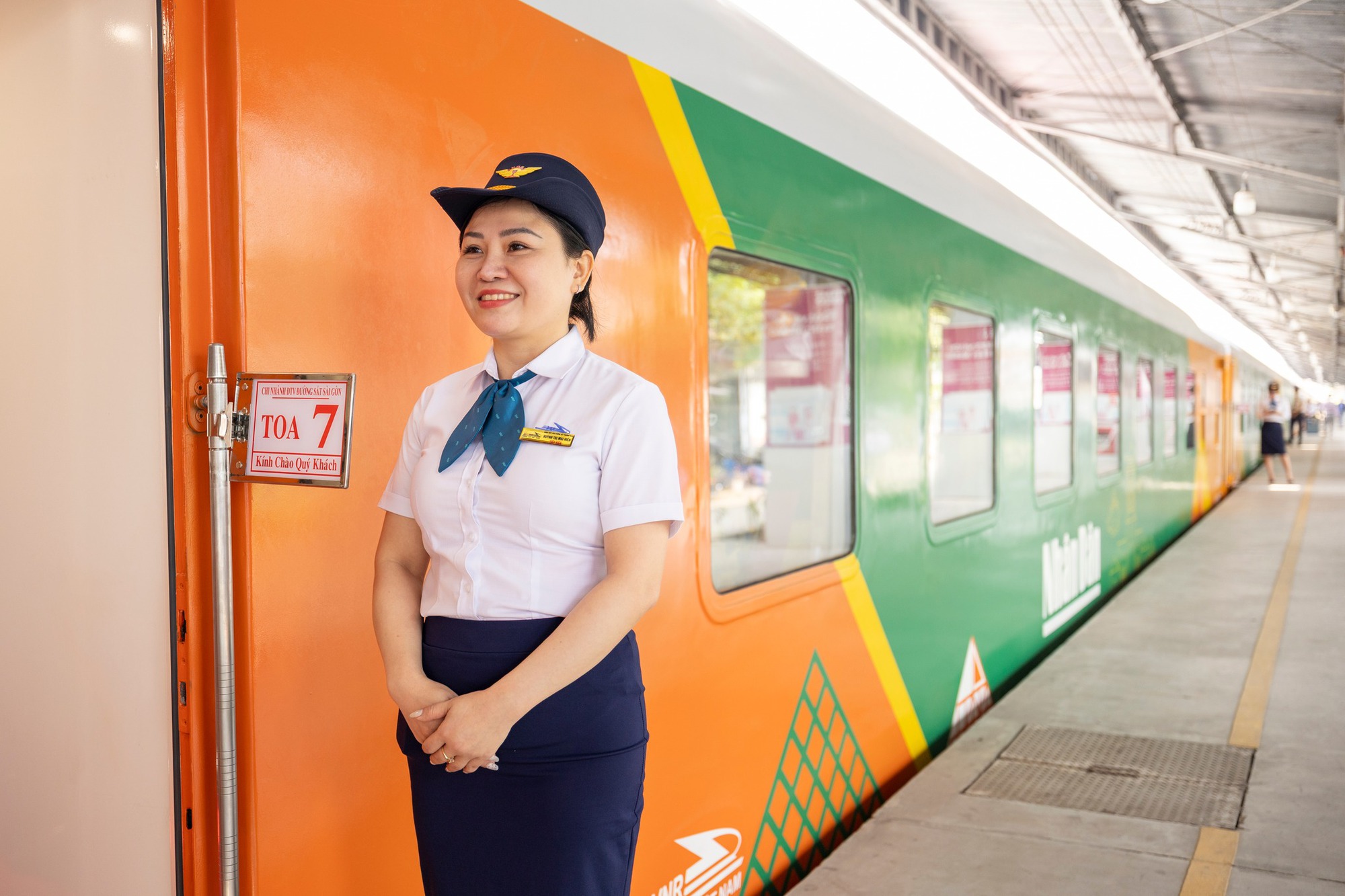 Chuyến t&agrave;u mới nhất của đường sắt Việt Nam: Mới chạy được 1 ng&agrave;y, kh&ocirc;ng gian tr&ecirc;n t&agrave;u g&acirc;y ch&uacute; &yacute;- Ảnh 5.