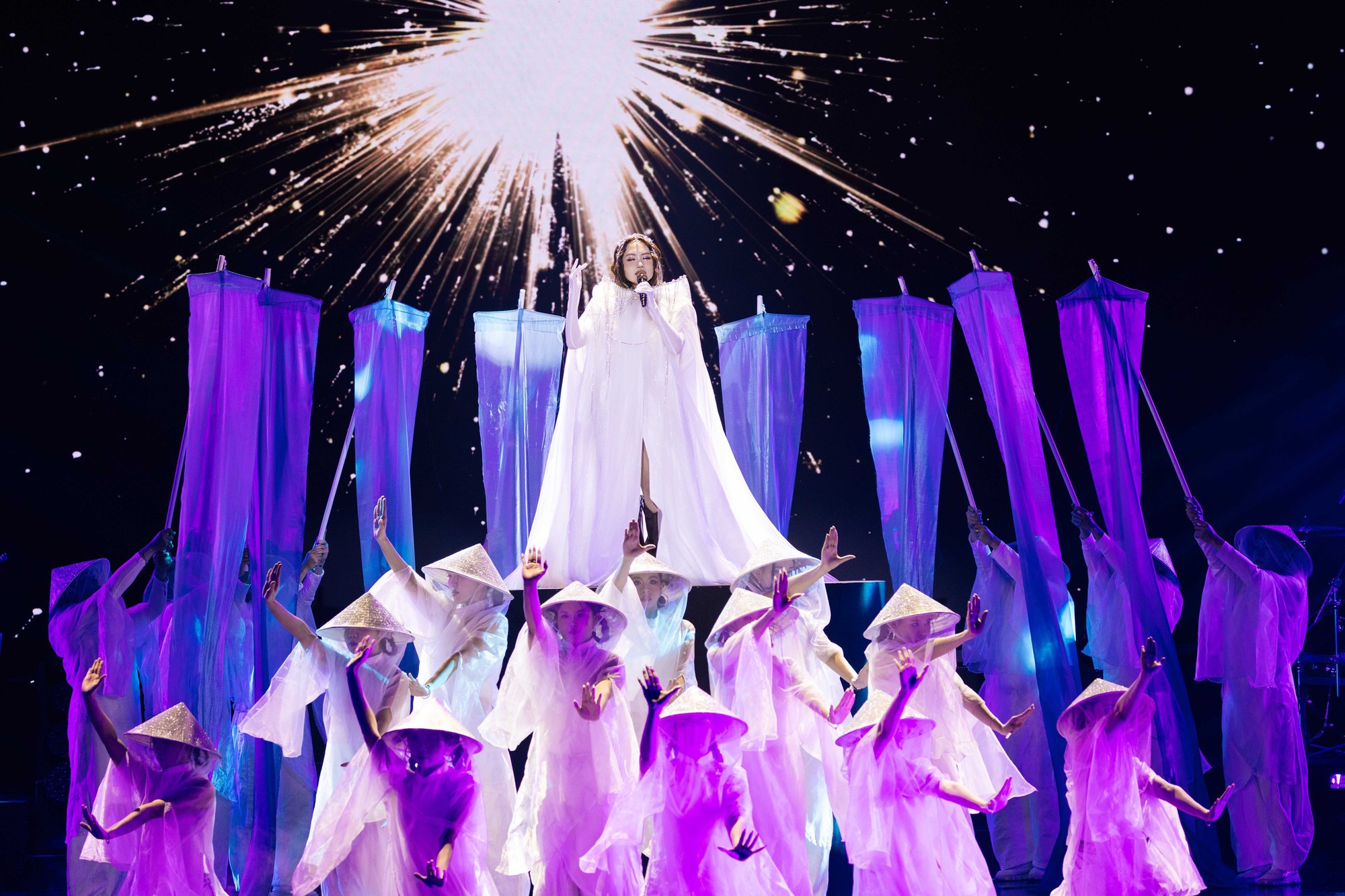 Phương Mỹ Chi xin lỗi- Ảnh 3.