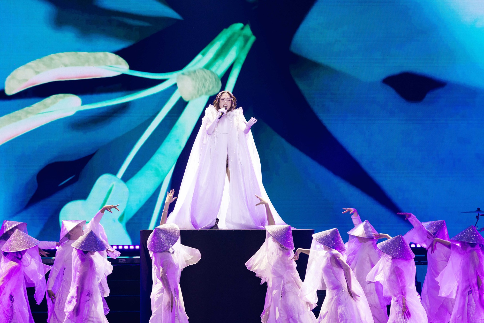 Phương Mỹ Chi xin lỗi- Ảnh 2.