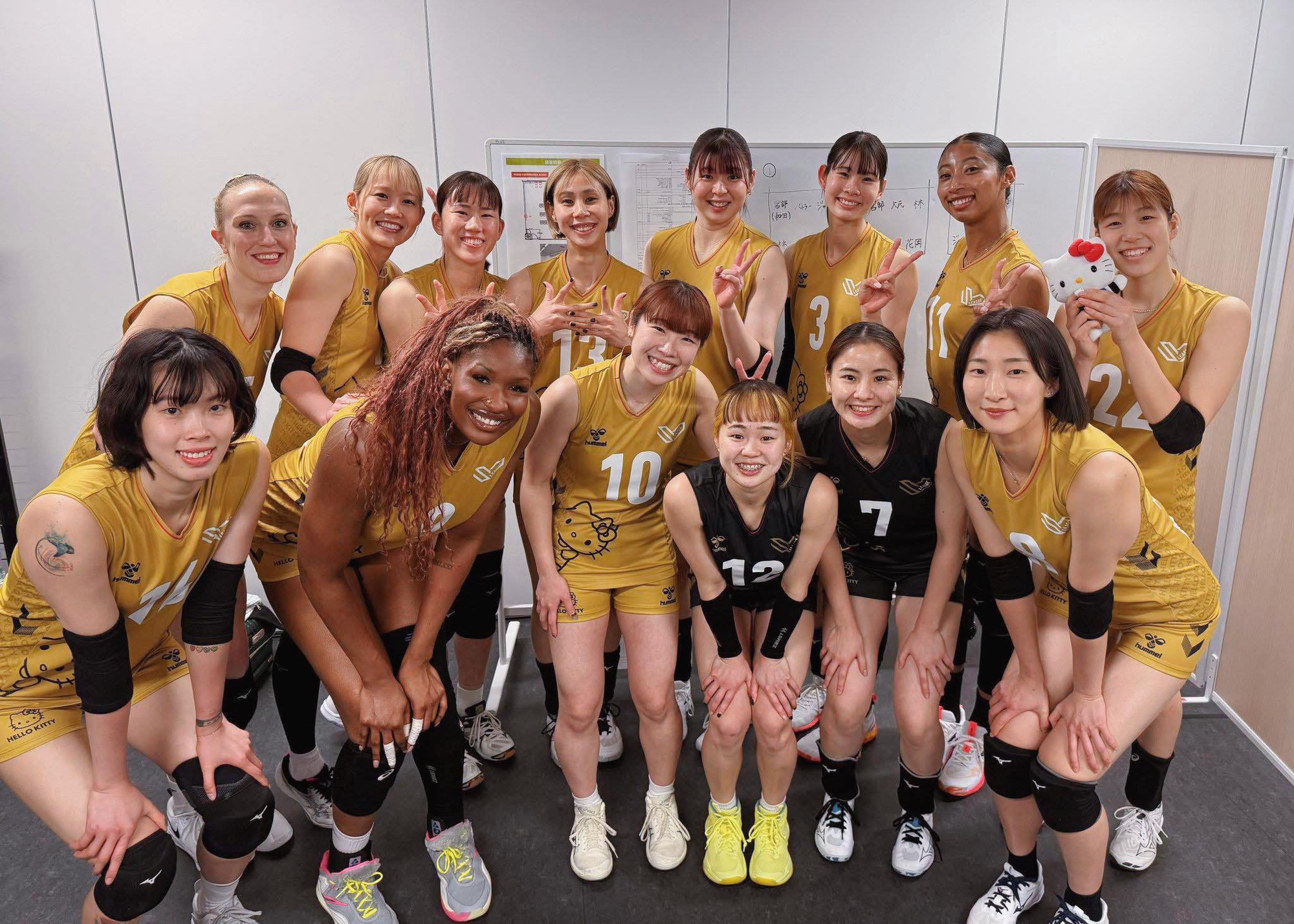 Trần Thị Thanh Thu&yacute; g&acirc;y tiếng vang ở Nhật Bản- Ảnh 2.