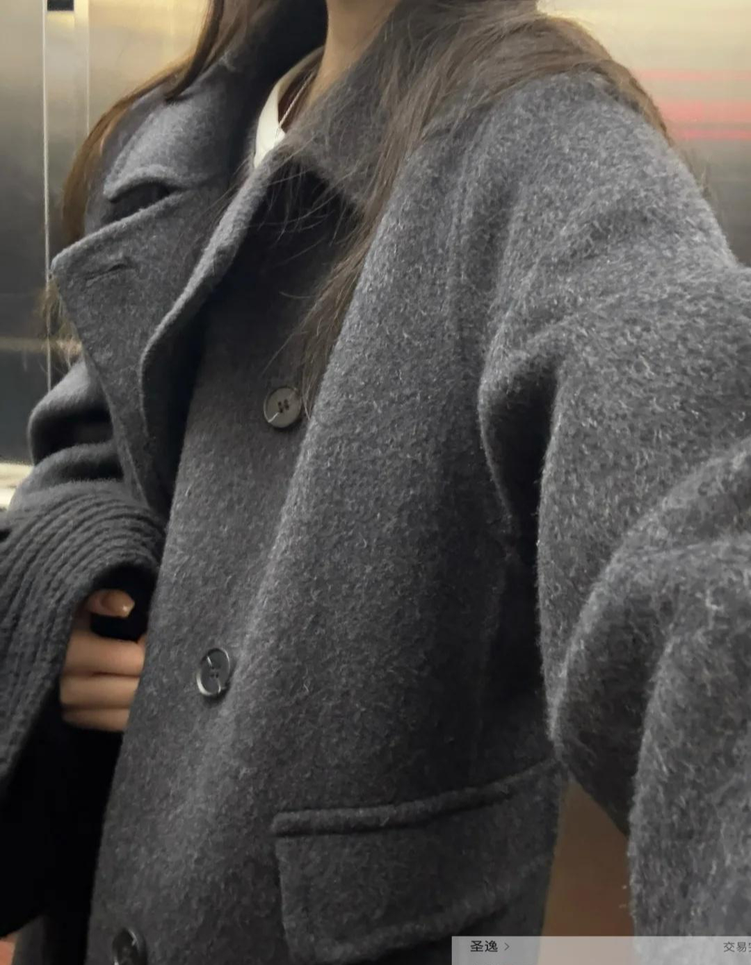 Dọn nửa tủ quần &aacute;o mới ngộ ra: 8 kiểu đồ &ldquo;nh&igrave;n th&igrave; m&ecirc;&rdquo; nhưng mặc cực kh&oacute; - mua về chỉ tổ ph&iacute; tiền- Ảnh 9.