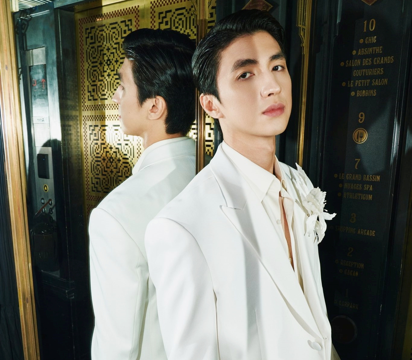 Ai cũng sợ mỹ nam Việt 