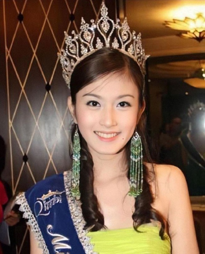 Nữ hoàng chuyển giới Nong Poy: 40 tuổi đẹp thách thức thời gian, cưới chồng hào môn gia thế khủng- Ảnh 3. Nữ hoàng chuyển giới Nong Poy: 40 tuổi đẹp thách thức thời gian, cưới chồng hào môn gia thế khủng- Ảnh 3.