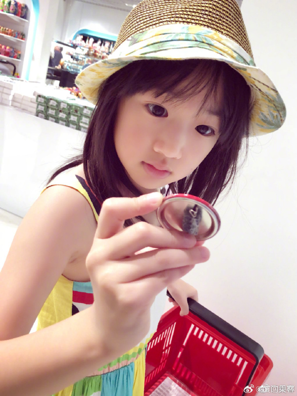 Sao nh&iacute; Bố Ơi! M&igrave;nh Đi Đ&acirc;u Thế? được Quốc vương Brunei khen ngợi: 15 tuổi cao 1m75, nhan sắc thắng đời tuyệt đối- Ảnh 2.