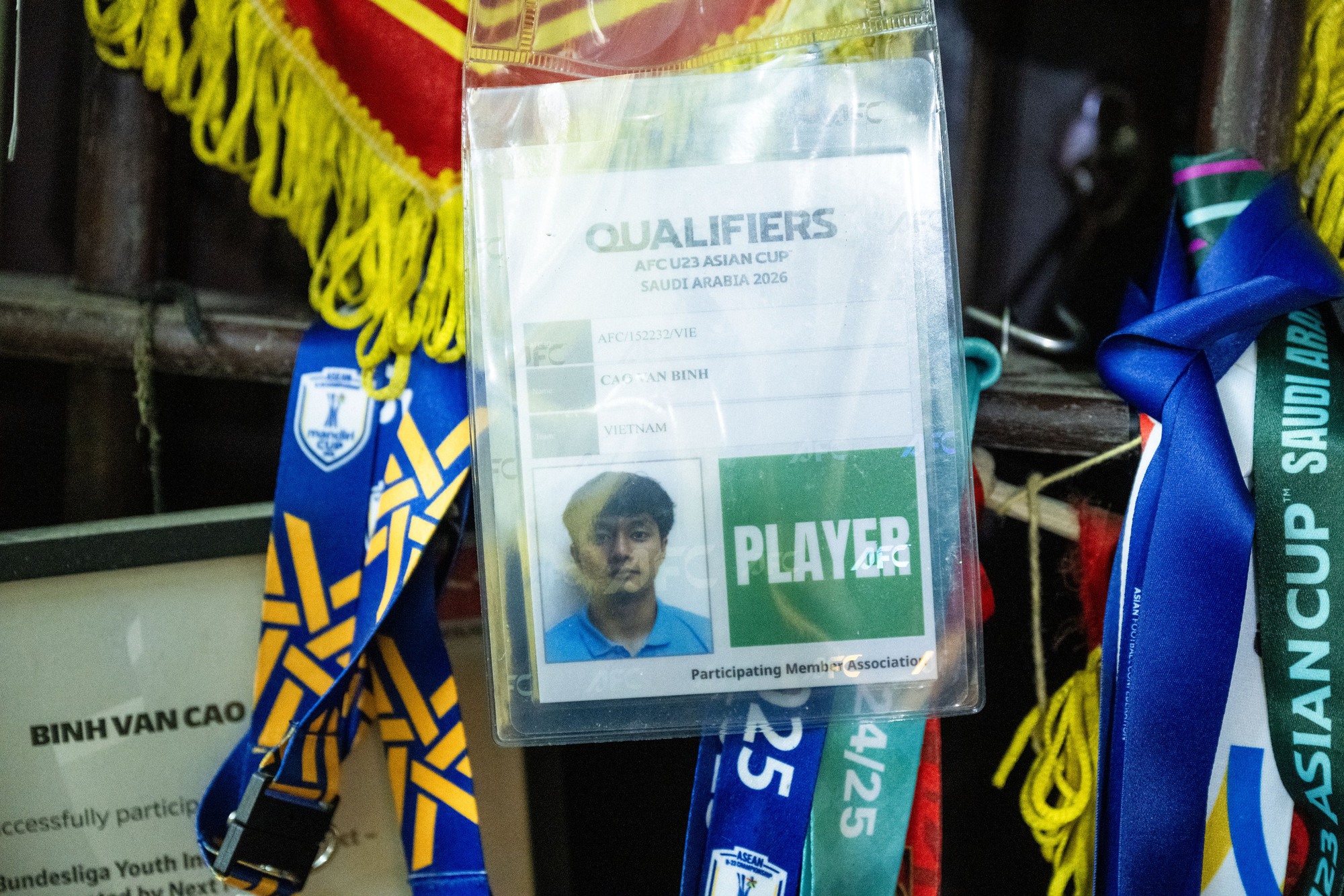 Về Nghệ An nghe chuyện chưa kể về thủ m&ocirc;n Cao Văn B&igrave;nh: "Ai nghĩ n&oacute; l&agrave; d&acirc;n thể thao đ&acirc;u, hiền qu&aacute;"- Ảnh 2.