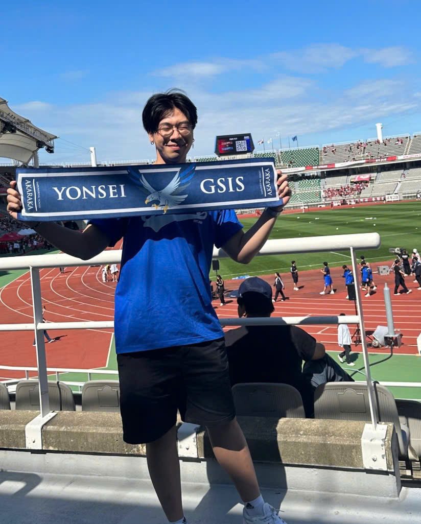 Nam sinh Việt du học nước lạ: Người d&acirc;n kh&ocirc;ng th&iacute;ch ngồi cạnh nhau tr&ecirc;n xe bus, gi&aacute;o vi&ecirc;n sẵn s&agrave;ng hỏi "Em nhuộm t&oacute;c ở đ&acirc;u thế?"- Ảnh 5.