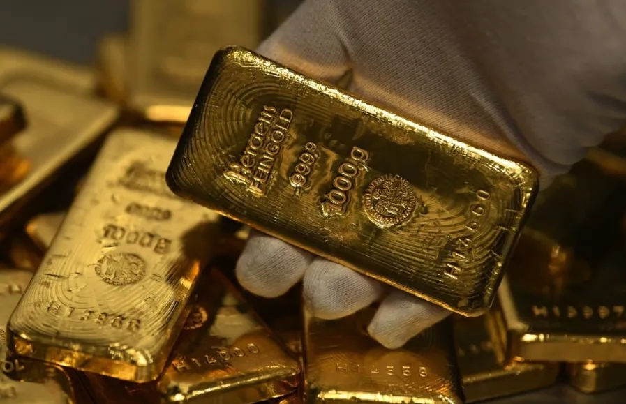 Gi&aacute; v&agrave;ng đột ngột sập mạnh kh&ocirc;ng ngừng ở Việt Nam sau một quyết định của Tổng thống Trump- Ảnh 3.