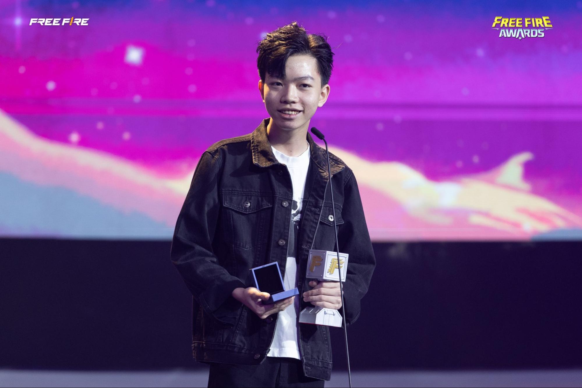 Những khoảnh khắc ấn tượng nhất tại đêm Gala Free Fire Awards 2025- Ảnh 10. Những khoảnh khắc ấn tượng nhất tại đêm Gala Free Fire Awards 2025- Ảnh 10.