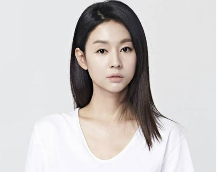 Mỹ nhân bị bạn trai chia tay đòi món quà, khán giả nghe xong mà nổi gai ốc- Ảnh 3. Mỹ nhân bị bạn trai chia tay đòi món quà, khán giả nghe xong mà nổi gai ốc- Ảnh 3.