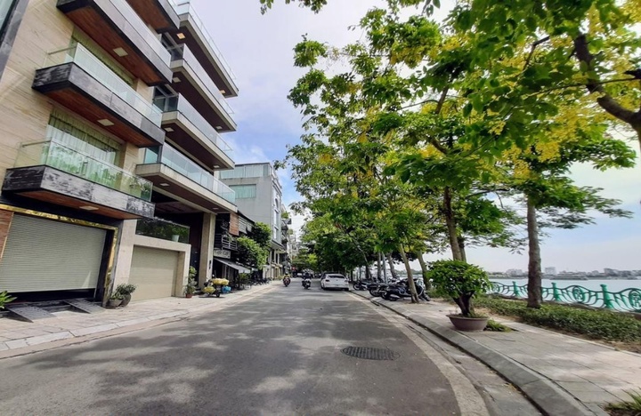 Gi&aacute; nh&agrave; một khu vực ở H&agrave; Nội đắt ngang phố cổ, gần 2 tỷ đồng/m&sup2;- Ảnh 2.