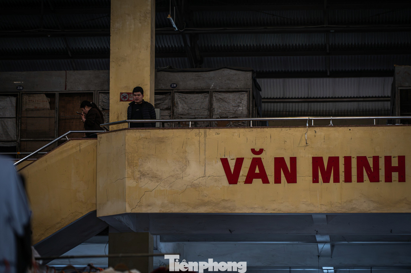 Sốt ruột chợ cửa khẩu M&oacute;ng C&aacute;i gi&aacute;p Tết vắng như... ch&ugrave;a b&agrave; đanh- Ảnh 4.