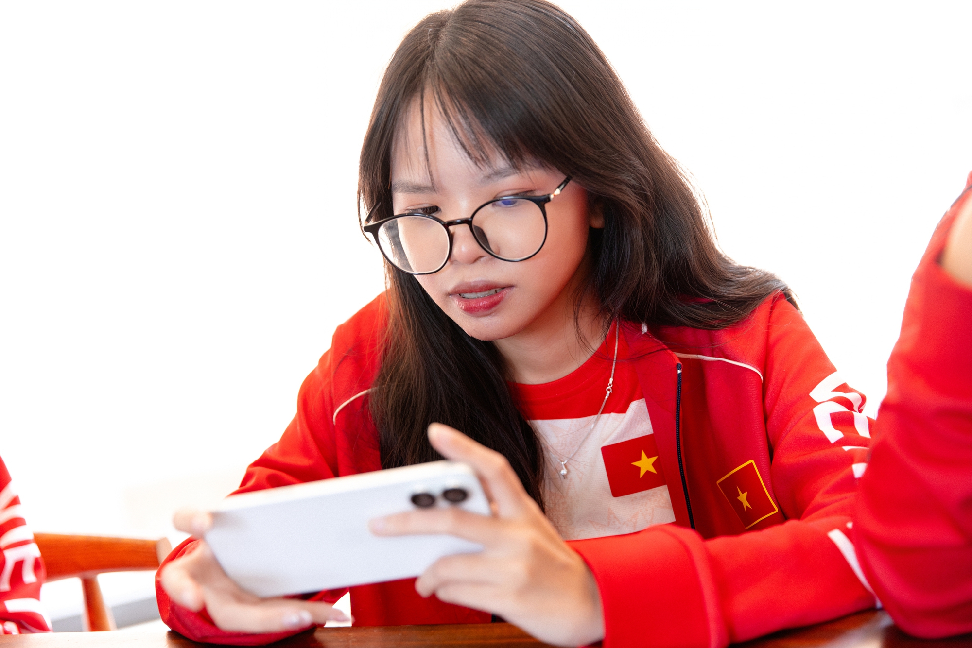 Chuyện của những c&ocirc; g&aacute;i c&aacute; t&iacute;nh, m&ecirc; game d&aacute;m &ldquo;đ&aacute;nh cược thanh xu&acirc;n&rdquo; v&agrave; gi&agrave;nh HCV SEA Games- Ảnh 3.