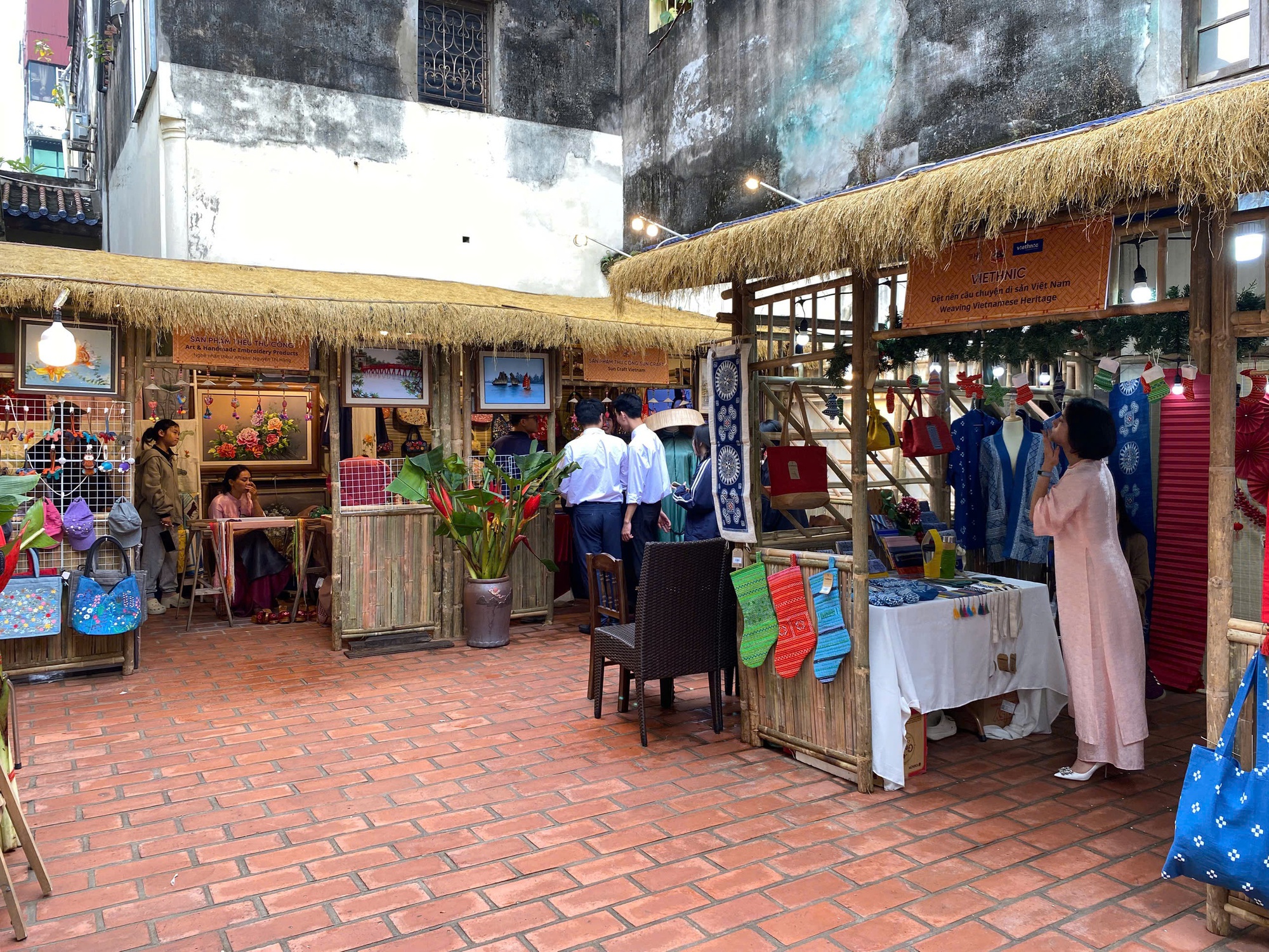 Người dân phố cổ cần chú ý thông tin này vào tuần sau- Ảnh 6. Người dân phố cổ cần chú ý thông tin này vào tuần sau- Ảnh 6.