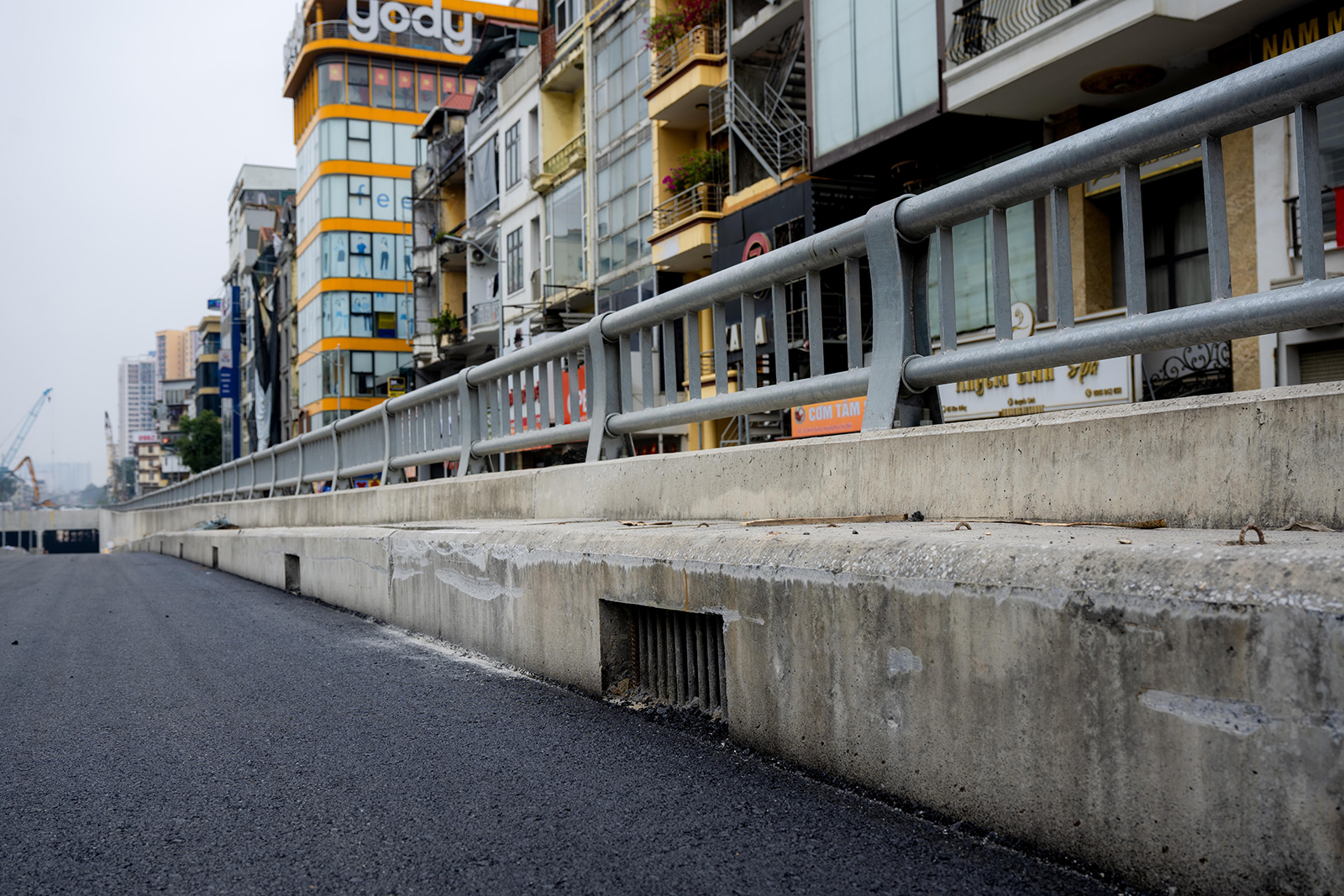 Công nhân làm việc xuyên lễ, đẩy nhanh tiến độ thông xe kỹ thuật hầm chui 778 tỷ đồng ở Hà Nội- Ảnh 15. Công nhân làm việc xuyên lễ, đẩy nhanh tiến độ thông xe kỹ thuật hầm chui 778 tỷ đồng ở Hà Nội- Ảnh 15.