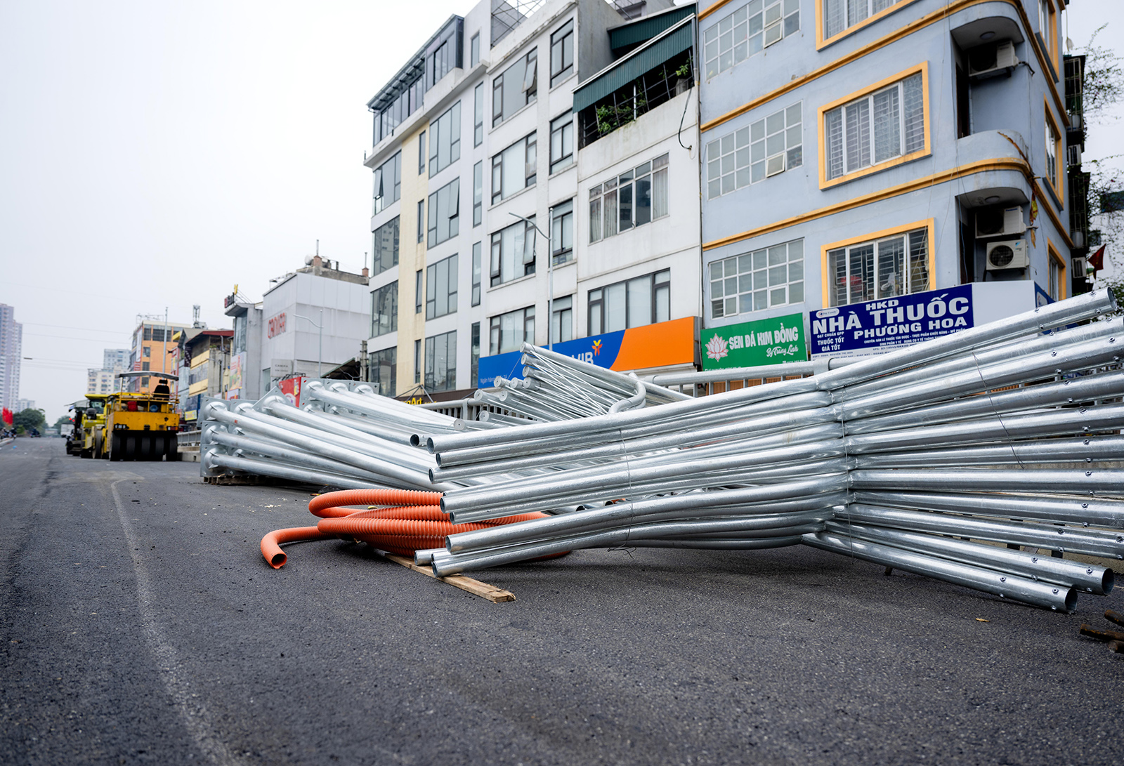 Công nhân làm việc xuyên lễ, đẩy nhanh tiến độ thông xe kỹ thuật hầm chui 778 tỷ đồng ở Hà Nội- Ảnh 17. Công nhân làm việc xuyên lễ, đẩy nhanh tiến độ thông xe kỹ thuật hầm chui 778 tỷ đồng ở Hà Nội- Ảnh 17.