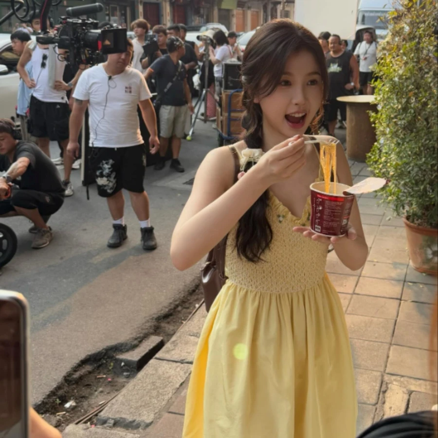 Mỹ nhân bị ghét nhất 2025 từng đá bay 8kg, lột xác ngoạn mục từ mũm mĩm thành thon thả- Ảnh 3. Mỹ nhân bị ghét nhất 2025 từng đá bay 8kg, lột xác ngoạn mục từ mũm mĩm thành thon thả- Ảnh 3.