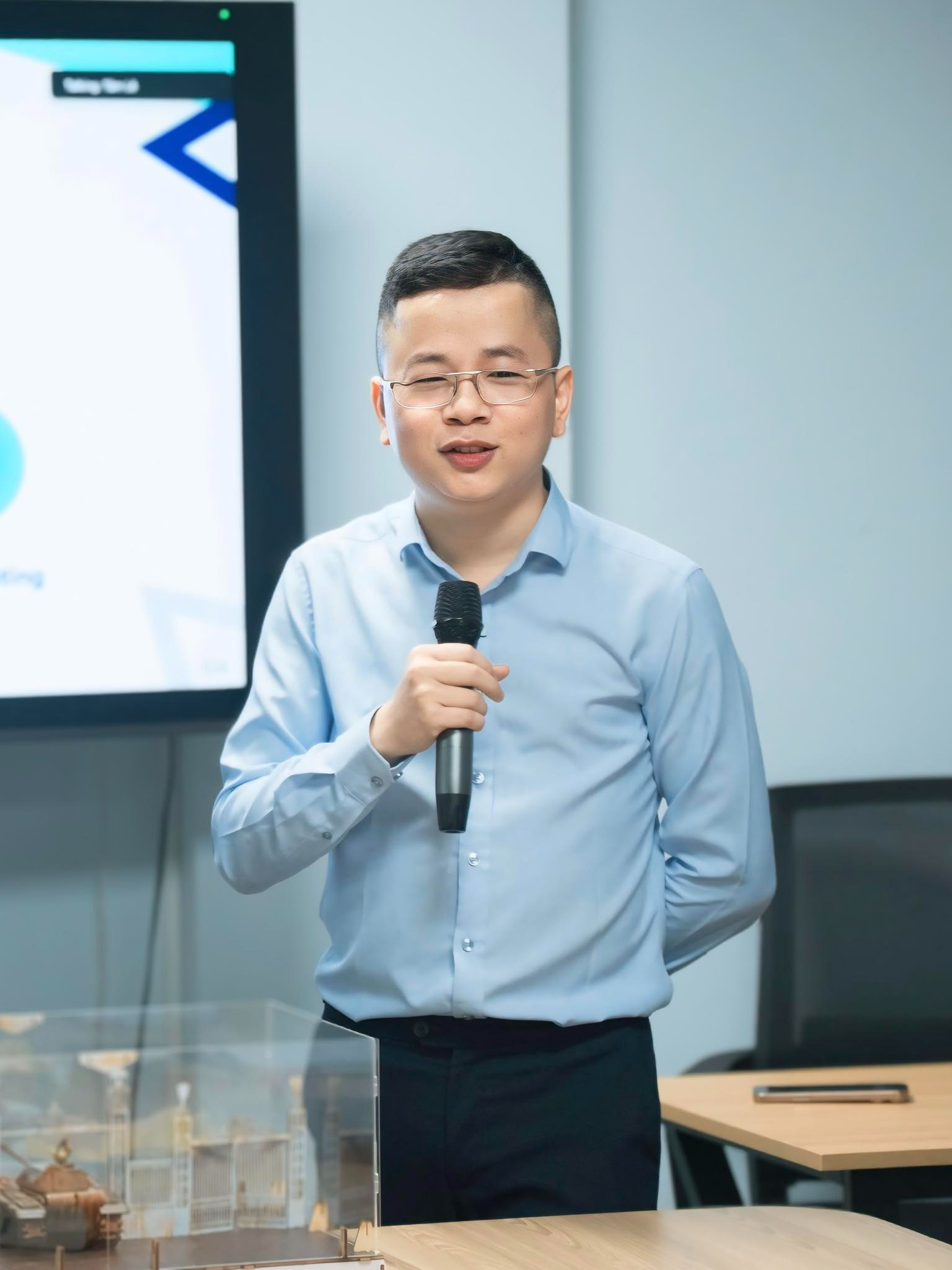 Kiếm 517 triệu/tháng mà chẳng phải làm việc? Cách kiếm tiền đang hot ở Việt Nam, chuyên gia cảnh báo- Ảnh 8. Kiếm 517 triệu/tháng mà chẳng phải làm việc? Cách kiếm tiền đang hot ở Việt Nam, chuyên gia cảnh báo- Ảnh 8.