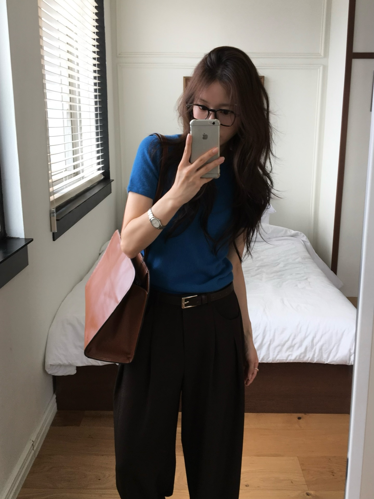 5 m&agrave;u sắc trang phục thịnh h&agrave;nh nhất đầu năm 2026, chị em n&ecirc;n c&oacute; hết để kh&ocirc;ng tụt hậu- Ảnh 9.