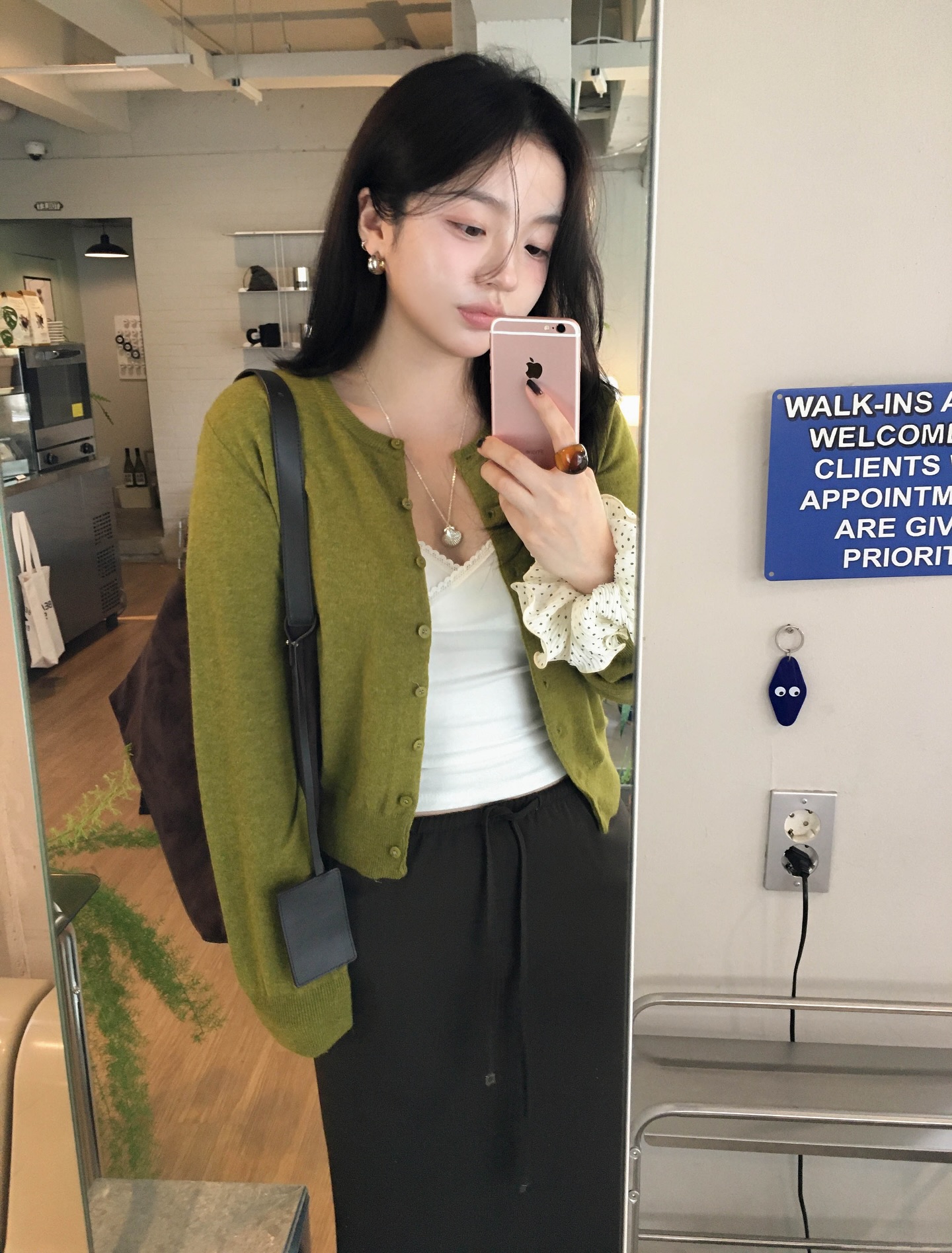 5 m&agrave;u sắc trang phục thịnh h&agrave;nh nhất đầu năm 2026, chị em n&ecirc;n c&oacute; hết để kh&ocirc;ng tụt hậu- Ảnh 8.