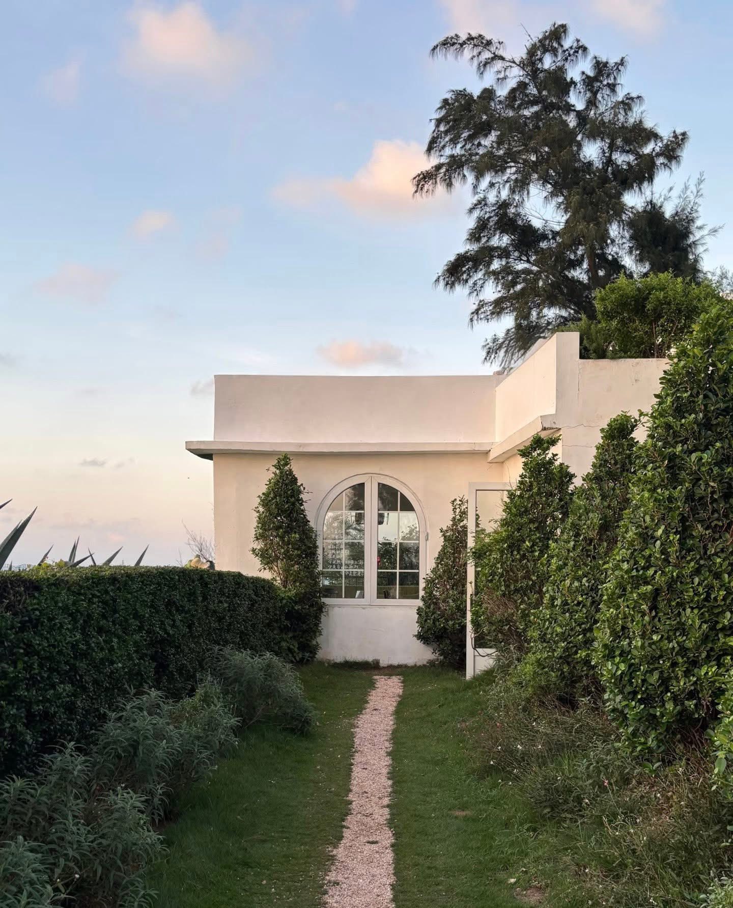 Sự thật về hòn đảo cảnh như phim, được quảng cáo "chỉ cần qua cửa khẩu Móng Cái": Nhiều người đã nhầm- Ảnh 3. Sự thật về hòn đảo cảnh như phim, được quảng cáo "chỉ cần qua cửa khẩu Móng Cái": Nhiều người đã nhầm- Ảnh 3.