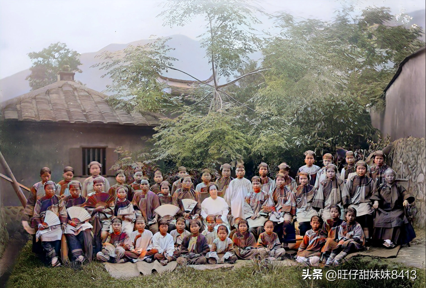 20 ảnh hiếm thời nhà Thanh: Bức hình duy nhất còn lại của Hoàng đế Quang Tự, phim ảnh đã lừa ta thế nào- Ảnh 14. 20 ảnh hiếm thời nhà Thanh: Bức hình duy nhất còn lại của Hoàng đế Quang Tự, phim ảnh đã lừa ta thế nào- Ảnh 14.