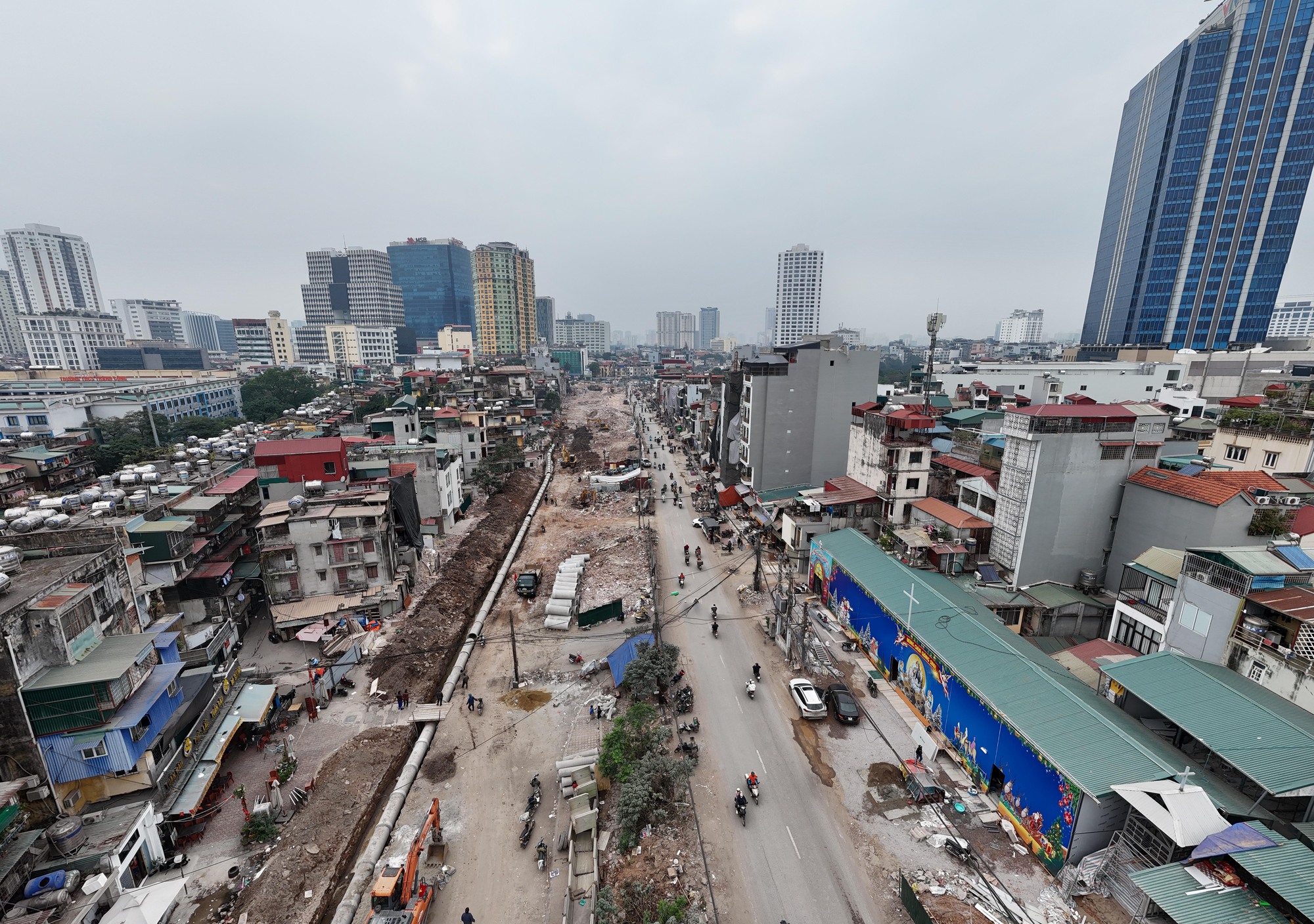Nhìn toàn cảnh tuyến đường Vành đai 1 đoạn Hoàng Cầu - Voi Phục sau giải tỏa: Diện mạo đô thị dần thành hình!- Ảnh 1. Nhìn toàn cảnh tuyến đường Vành đai 1 đoạn Hoàng Cầu - Voi Phục sau giải tỏa: Diện mạo đô thị dần thành hình!- Ảnh 1.