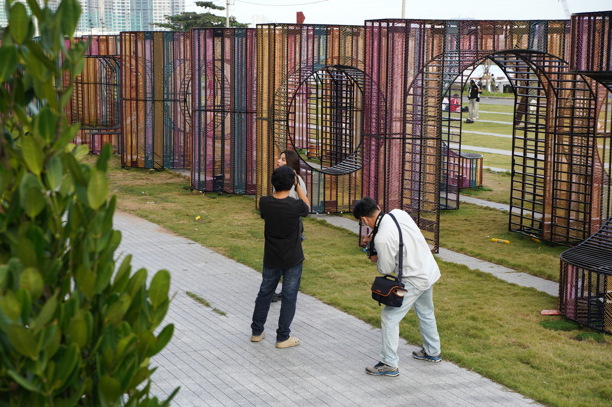 T&ograve;a nh&agrave; cao thứ 3 TP.HCM lập tức so&aacute;n ng&ocirc;i đ&ocirc;ng kh&aacute;ch nhất dịp lễ nhờ tung vườn hoa Tết khổng lồ- Ảnh 8.