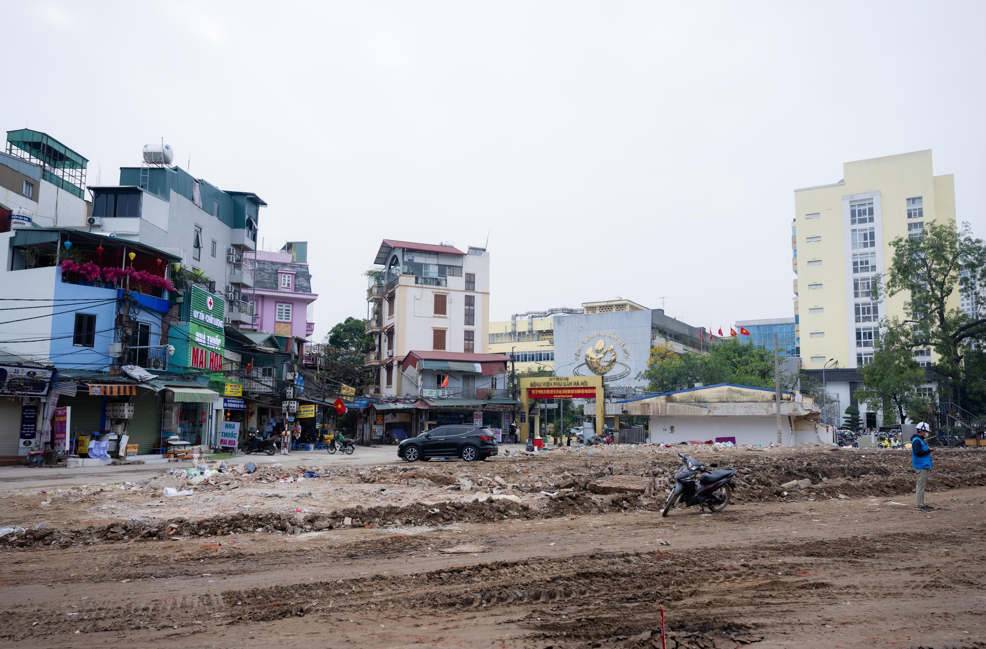 Nhìn toàn cảnh tuyến đường Vành đai 1 đoạn Hoàng Cầu - Voi Phục sau giải tỏa: Diện mạo đô thị dần thành hình!- Ảnh 19. Nhìn toàn cảnh tuyến đường Vành đai 1 đoạn Hoàng Cầu - Voi Phục sau giải tỏa: Diện mạo đô thị dần thành hình!- Ảnh 19.