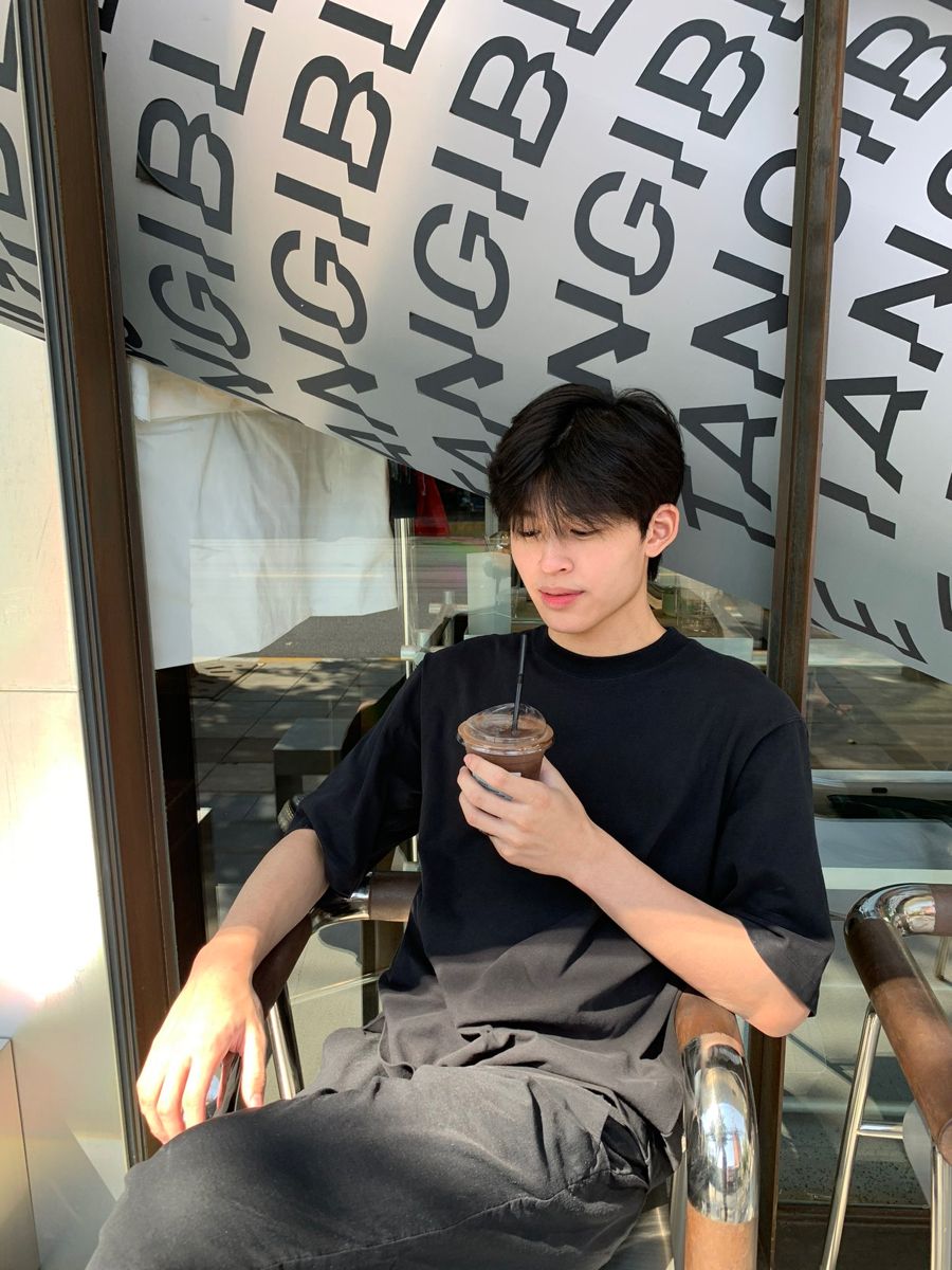 Tin vui ngày đầu đi làm của hội nghỉ Tết Dương và đã tiêu hết 50% lương- Ảnh 2. Tin vui ngày đầu đi làm của hội nghỉ Tết Dương và đã tiêu hết 50% lương- Ảnh 2.