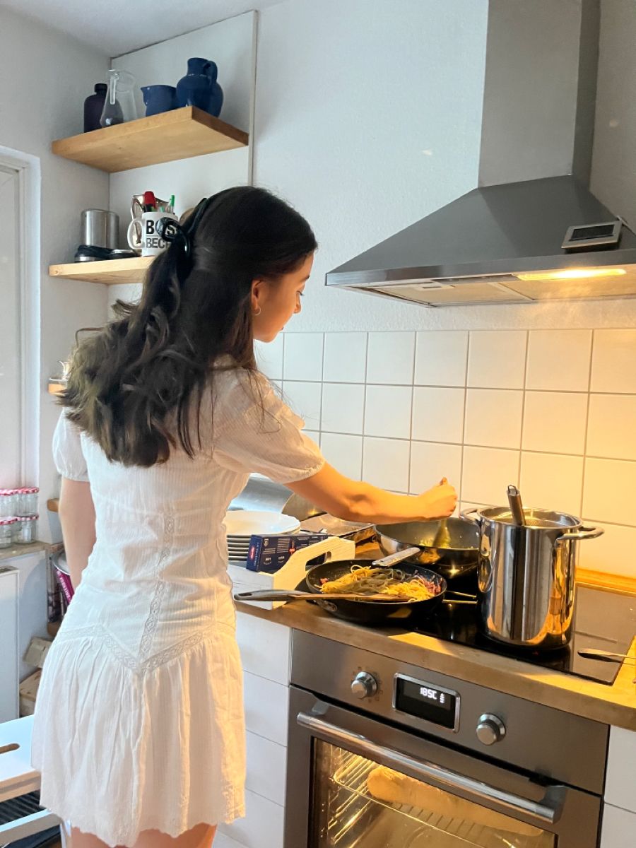 Lỡ ti&ecirc;u v&agrave;o 20 triệu trong Tết Dương lịch, 3 c&aacute;ch tiết kiệm cấp tốc để &ldquo;l&agrave;m đầy v&iacute;&rdquo;- Ảnh 2.