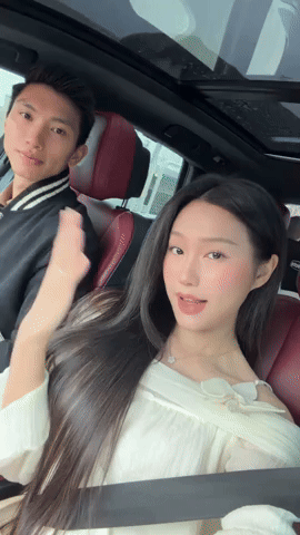 Chọn ngành, nghề trong bối cảnh thị trường lao động biến động: Nỗi băn khoăn của học sinh cuối cấp 5 Đoàn Văn Hậu và Doãn Hải My sau loạt drama