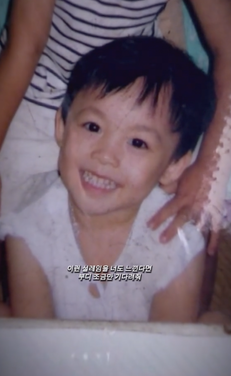 Hotgirl bắn s&uacute;ng Ph&iacute; Thanh Thảo tung ảnh thơ ấu, 