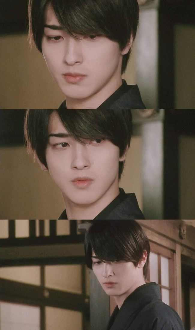 Ở đ&acirc;u ra mỹ nam đẹp kinh thi&ecirc;n động địa qu&aacute; vậy: Nhan sắc premium kh&ocirc;ng g&oacute;c chết, g&aacute;nh c&ograve;ng lưng kịch bản 3 xu- Ảnh 6.