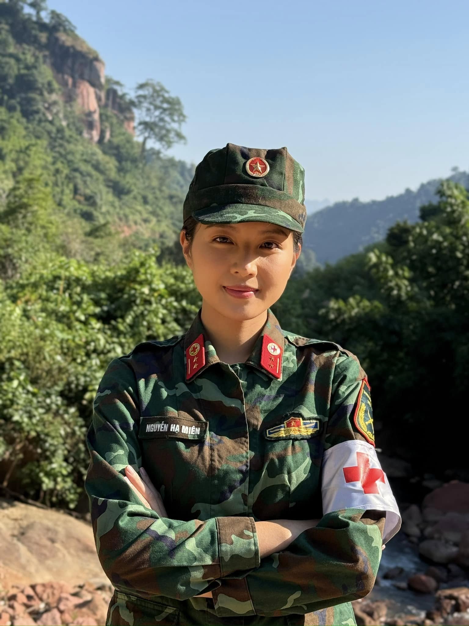 Ở Việt Nam c&oacute; 1 gương mặt chưa qu&aacute; nổi tiếng nhưng n&oacute;i về ĐẸP th&igrave; ai cũng đ&ograve;i "bảo tồn"- Ảnh 5.